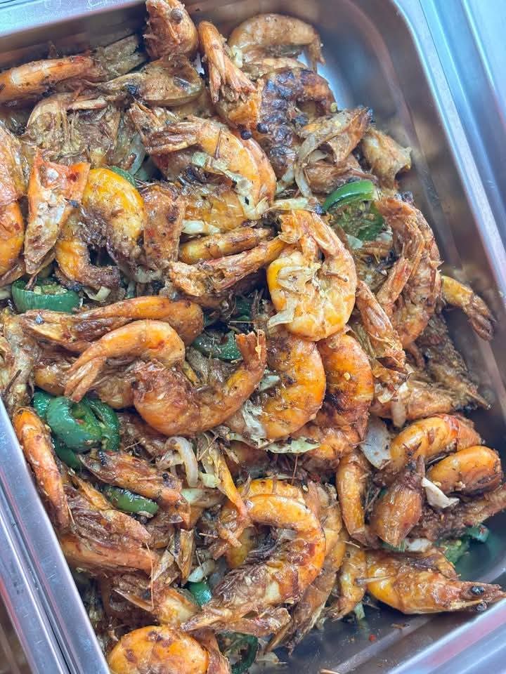 Camarones Enchilados