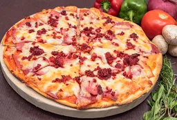 Pizza Carnivora