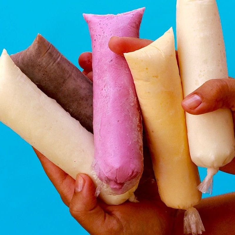 Acompanha 4 Sacolés Gourmet de variados sabores com um mega desconto!