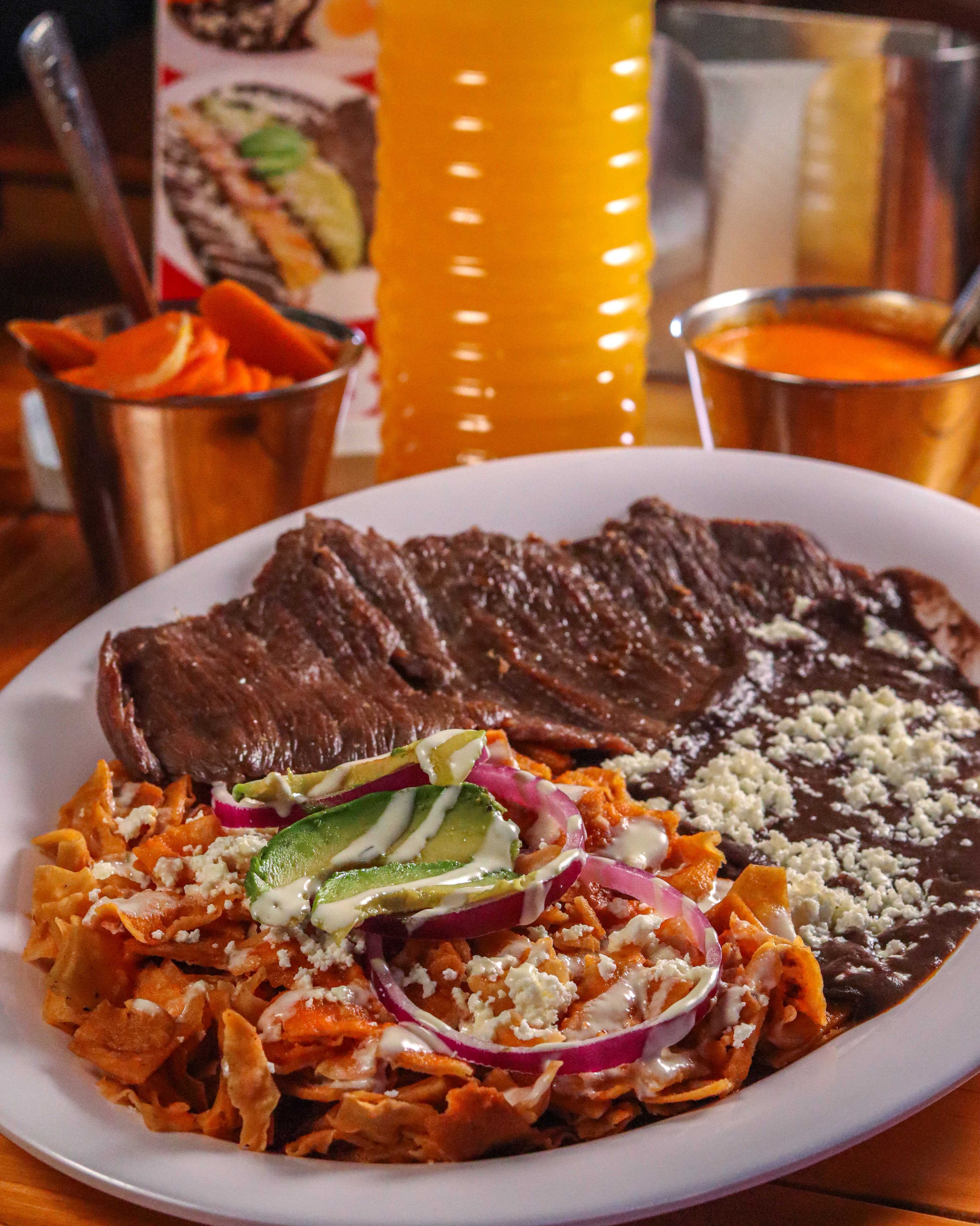 Chilaquiles Con Carne a Elegir