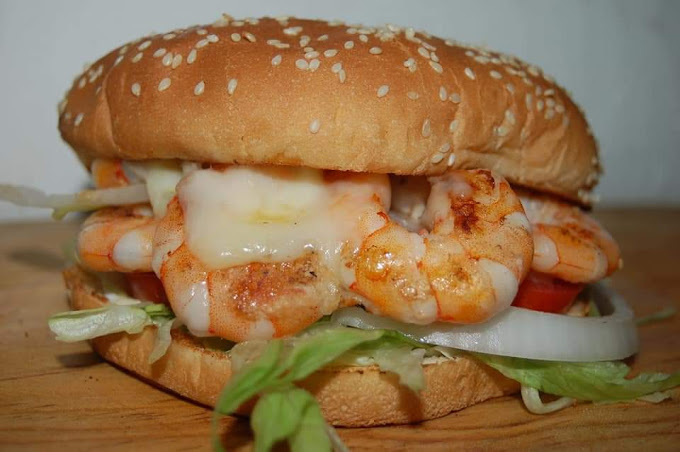 Hamburguesa Camarón + Papas Gratis