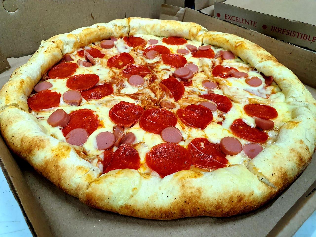 1 Pizza con orilla premium