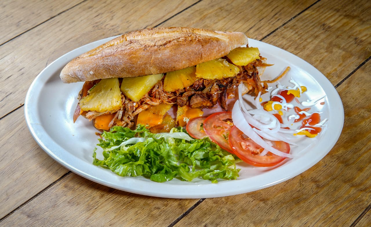 Lonche Hawaiiano