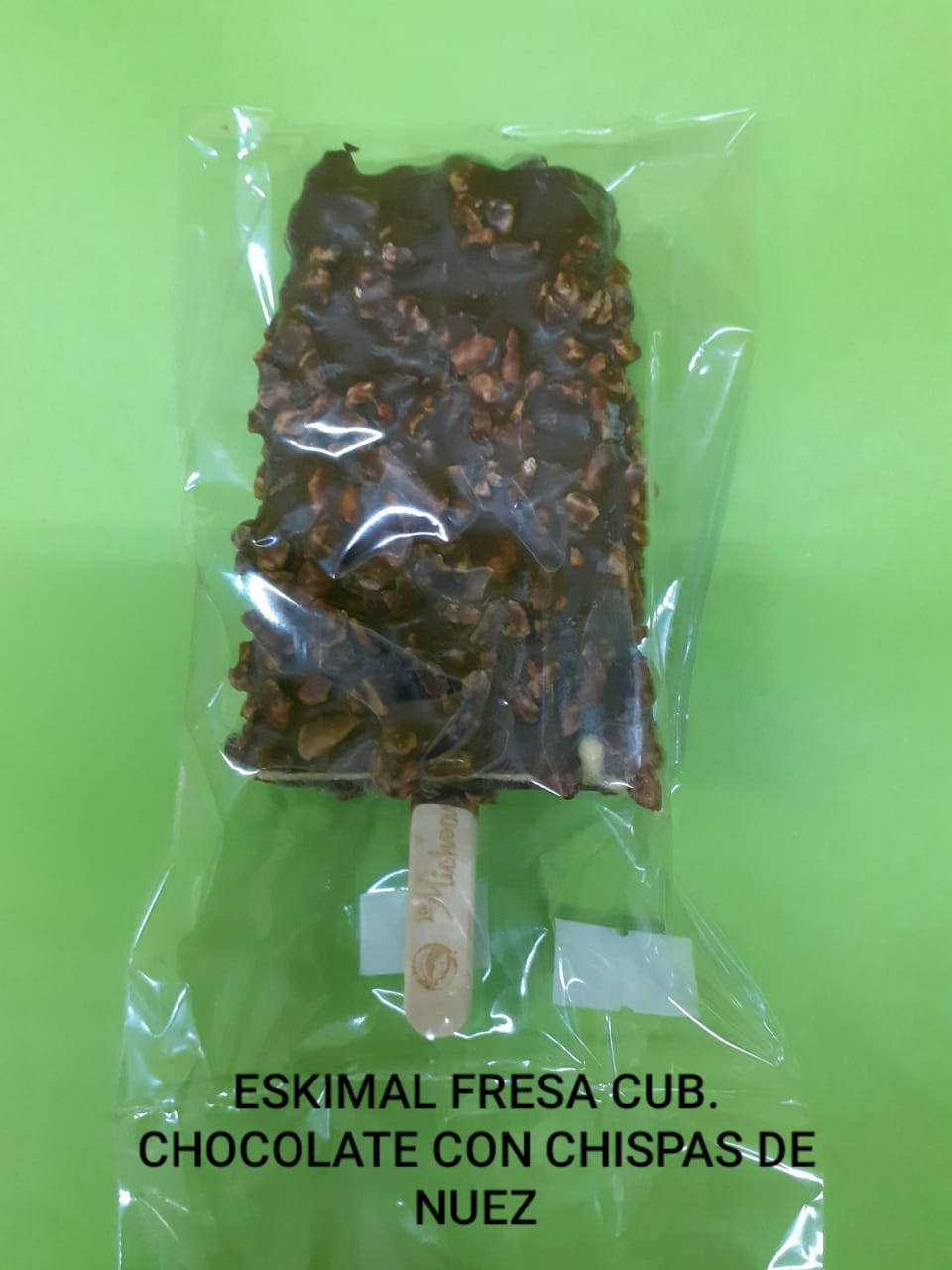 ESQUIMAL DE NUEZ CON CHISPAS DE NUEZ