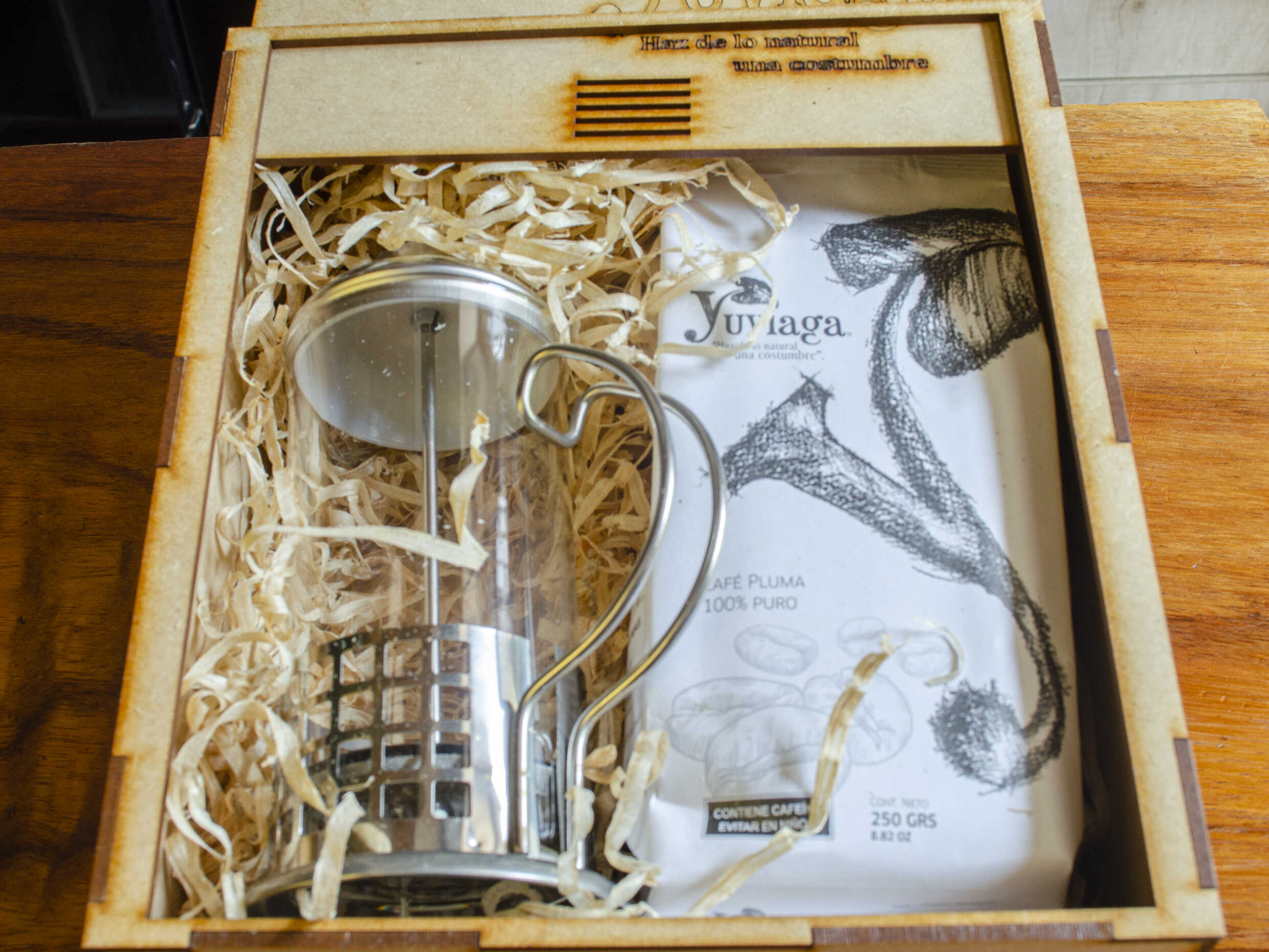Caja de regalo de madera chica