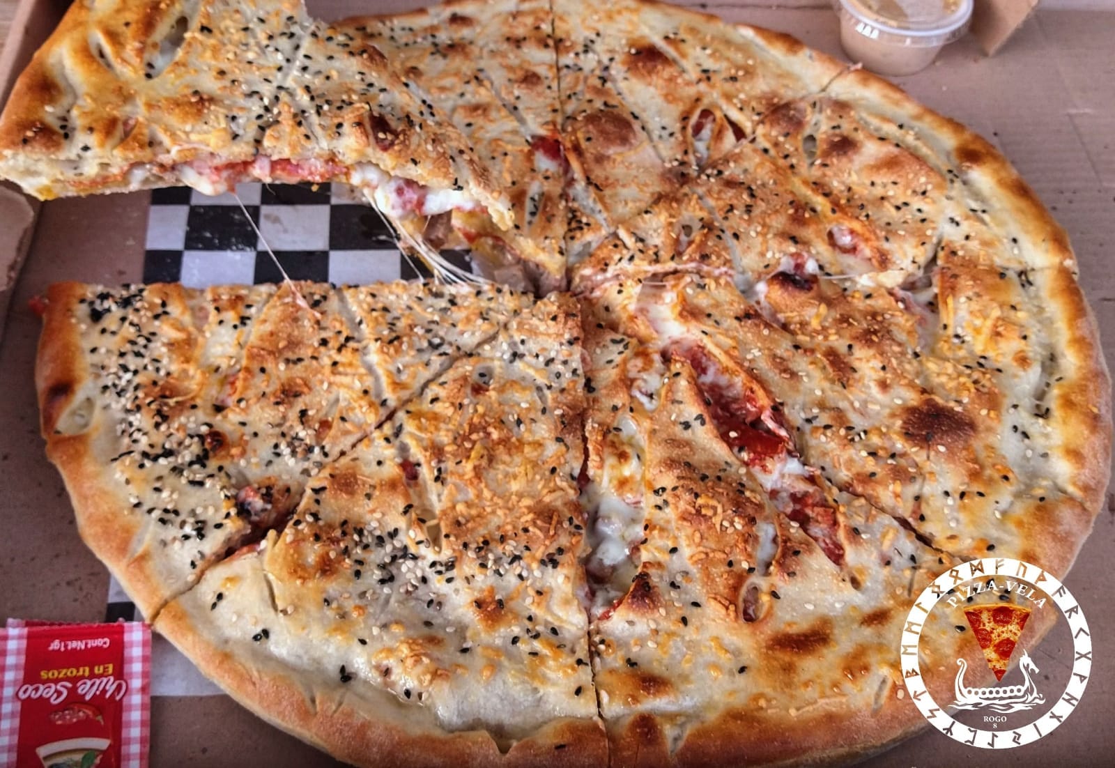 Pizza Especial Rellena Original Familiar