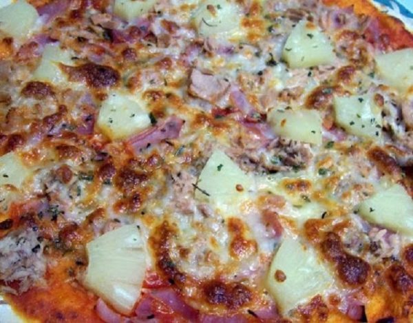 Pizza de Atún con Aguacate