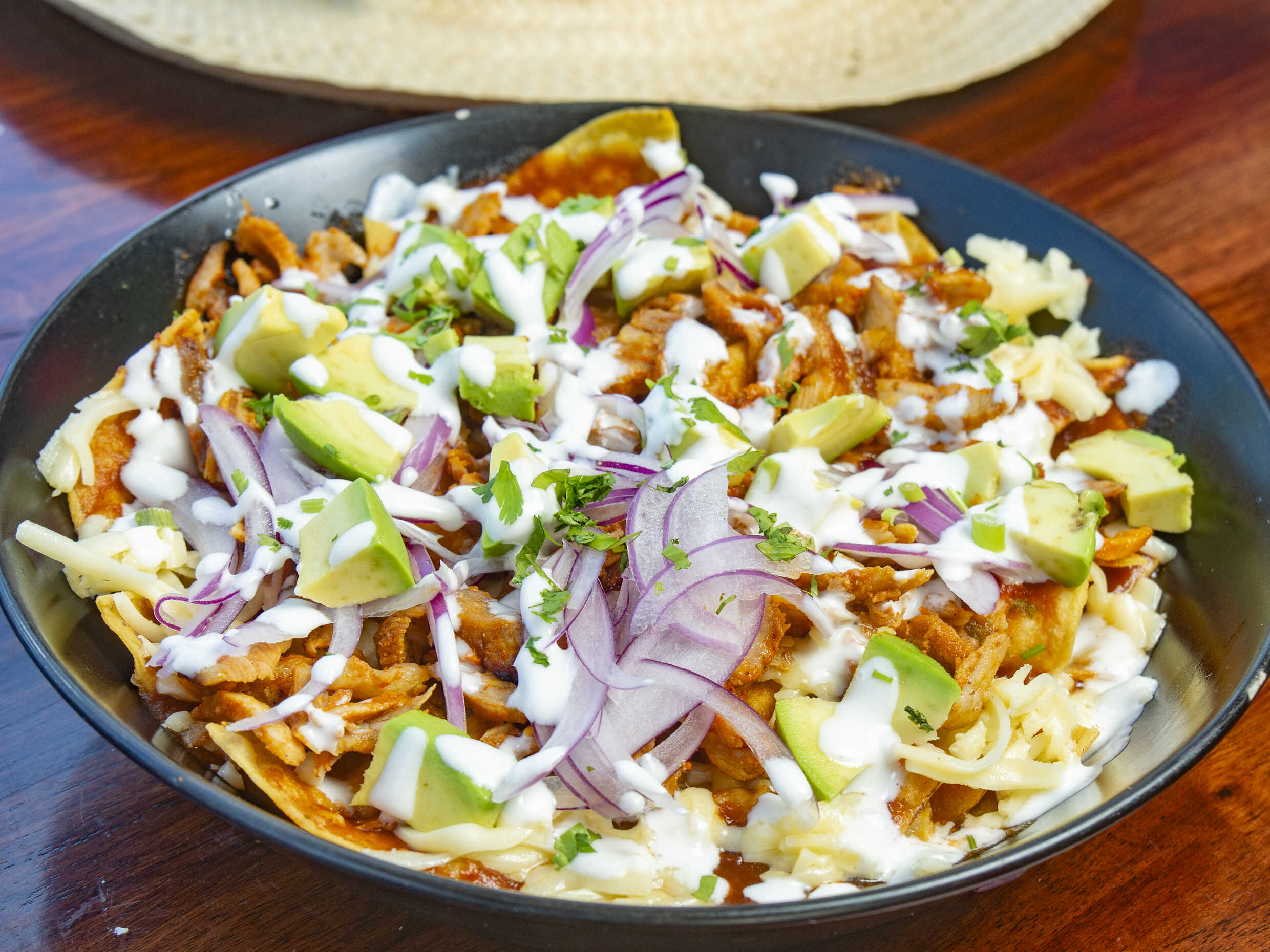 Chilaquiles Especiales + Agua del Día