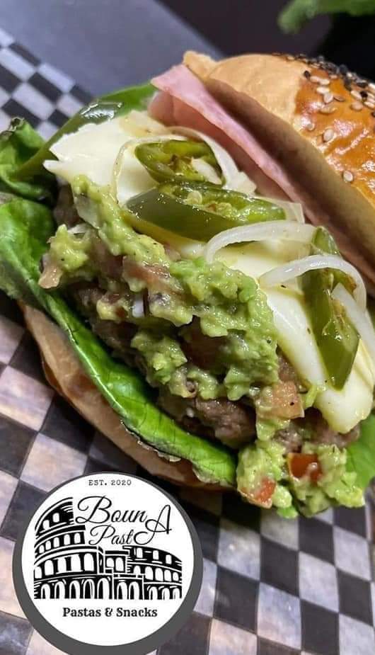 Combo - Burger Mexicana + Papas a la Francesa