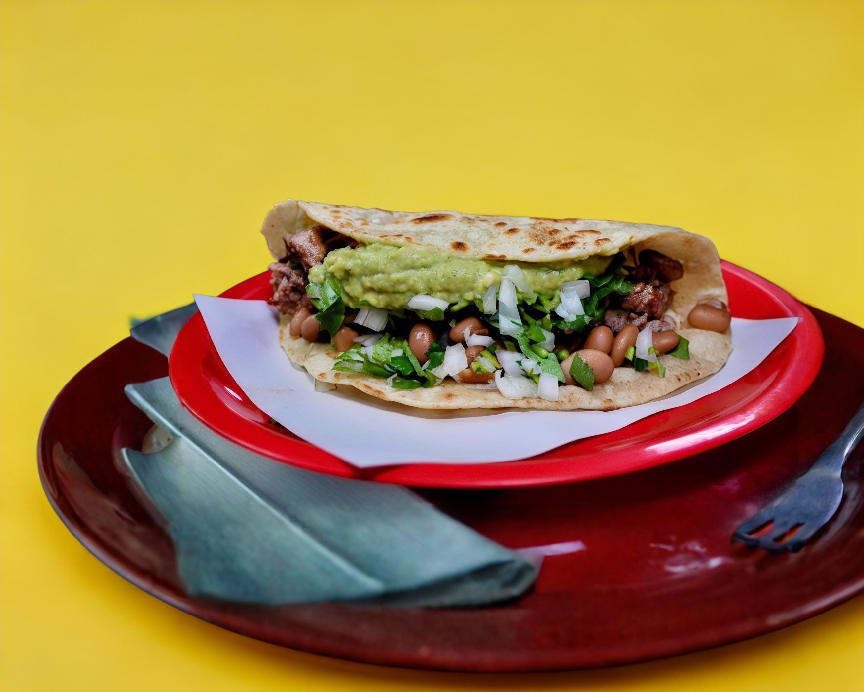 Perron de Harina + 1 Taco Sencillo de Maíz+ 1 Soda