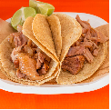 5 Tacos y 1 Refresco 600 Ml Promo Lunes y Martes
