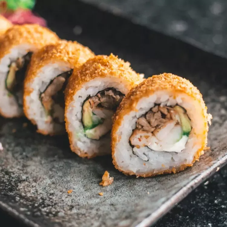 Mar y Tierra Roll