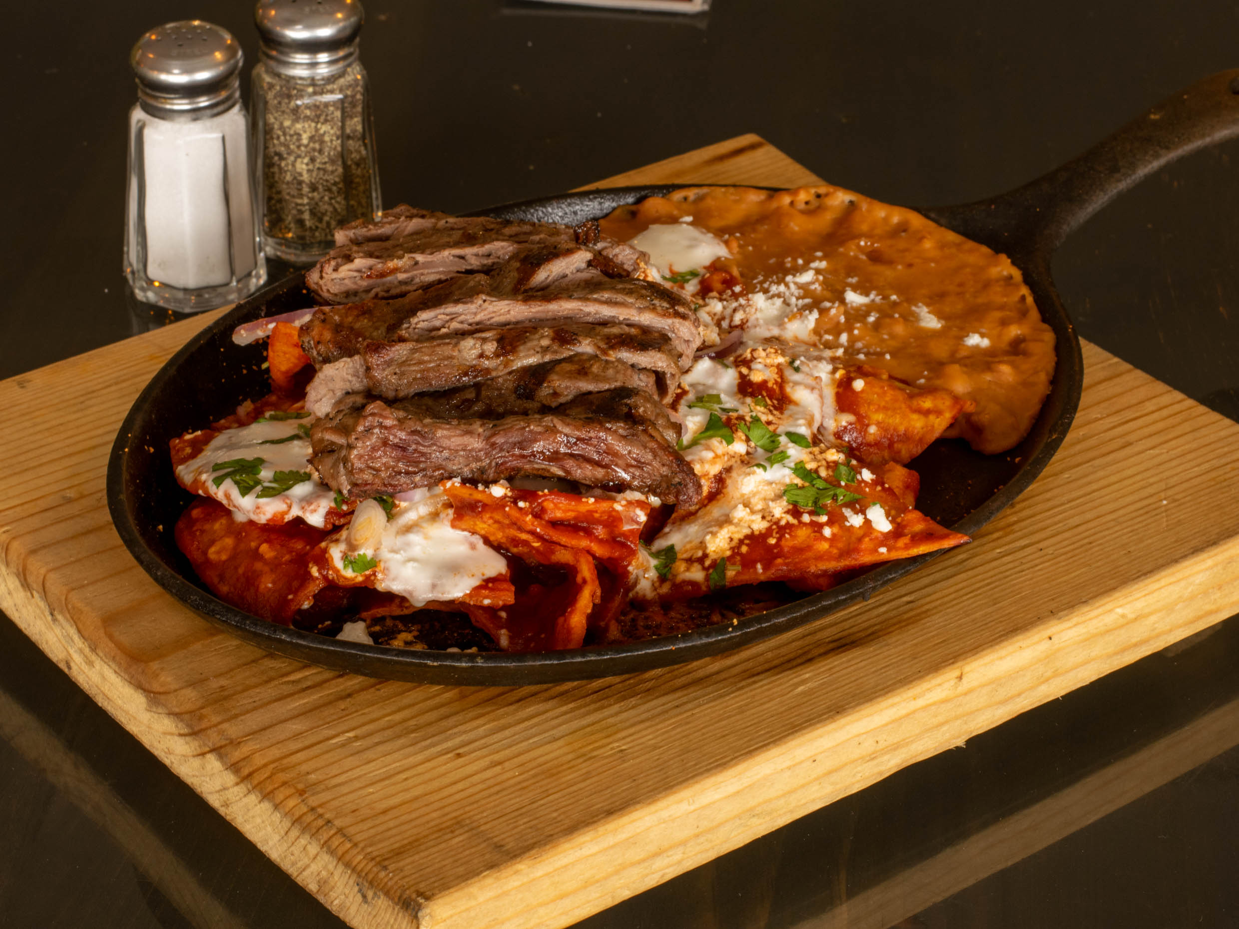 Chilaquiles Rojos