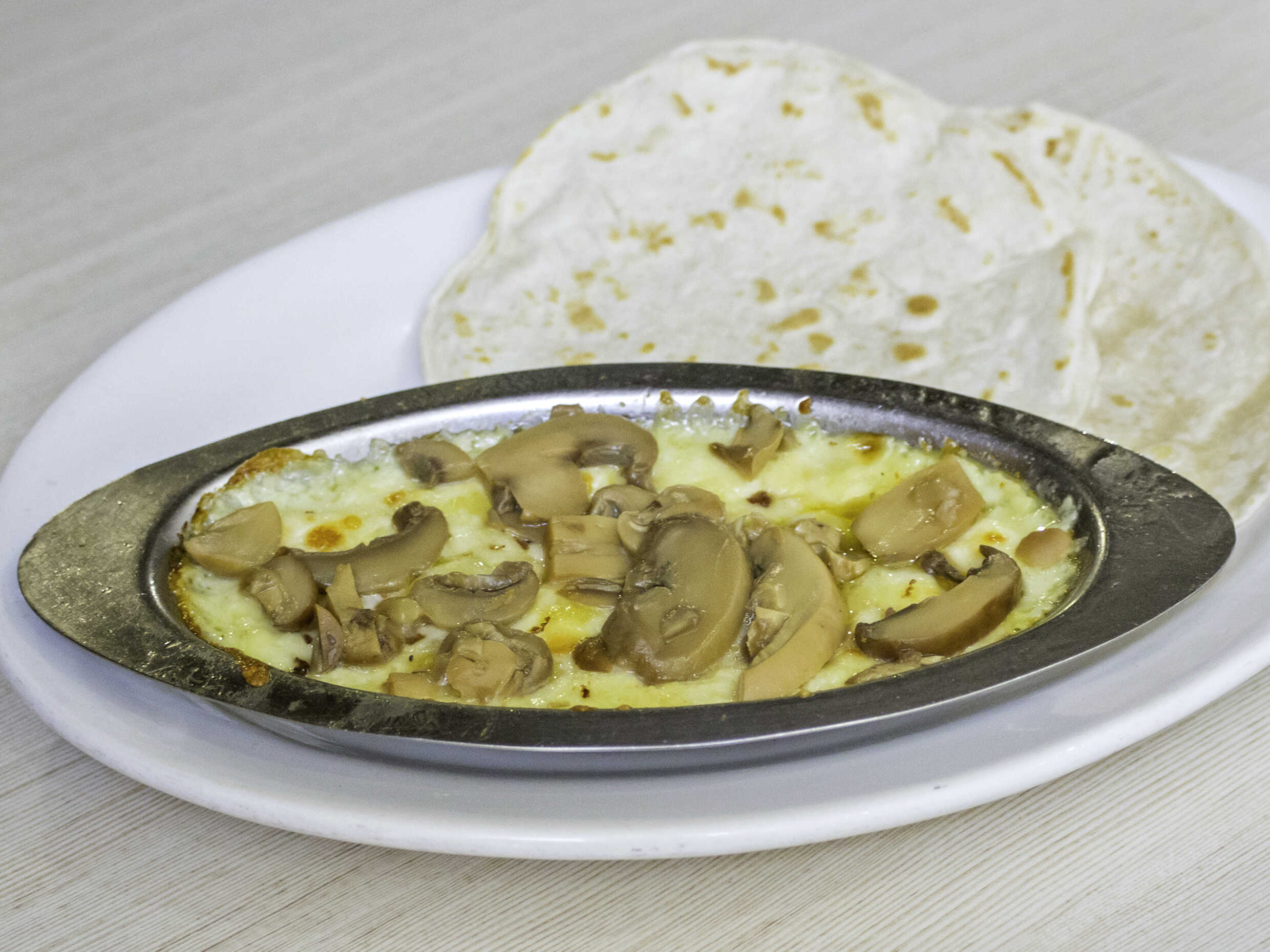 Champiqueso