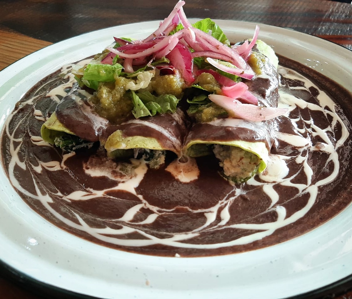 ENFRIJOLADAS DE HUEVO