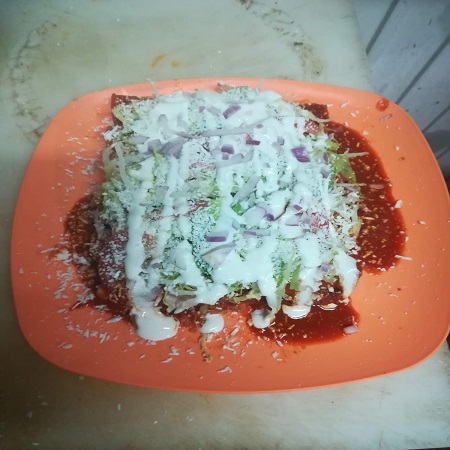 Enchiladas rojas