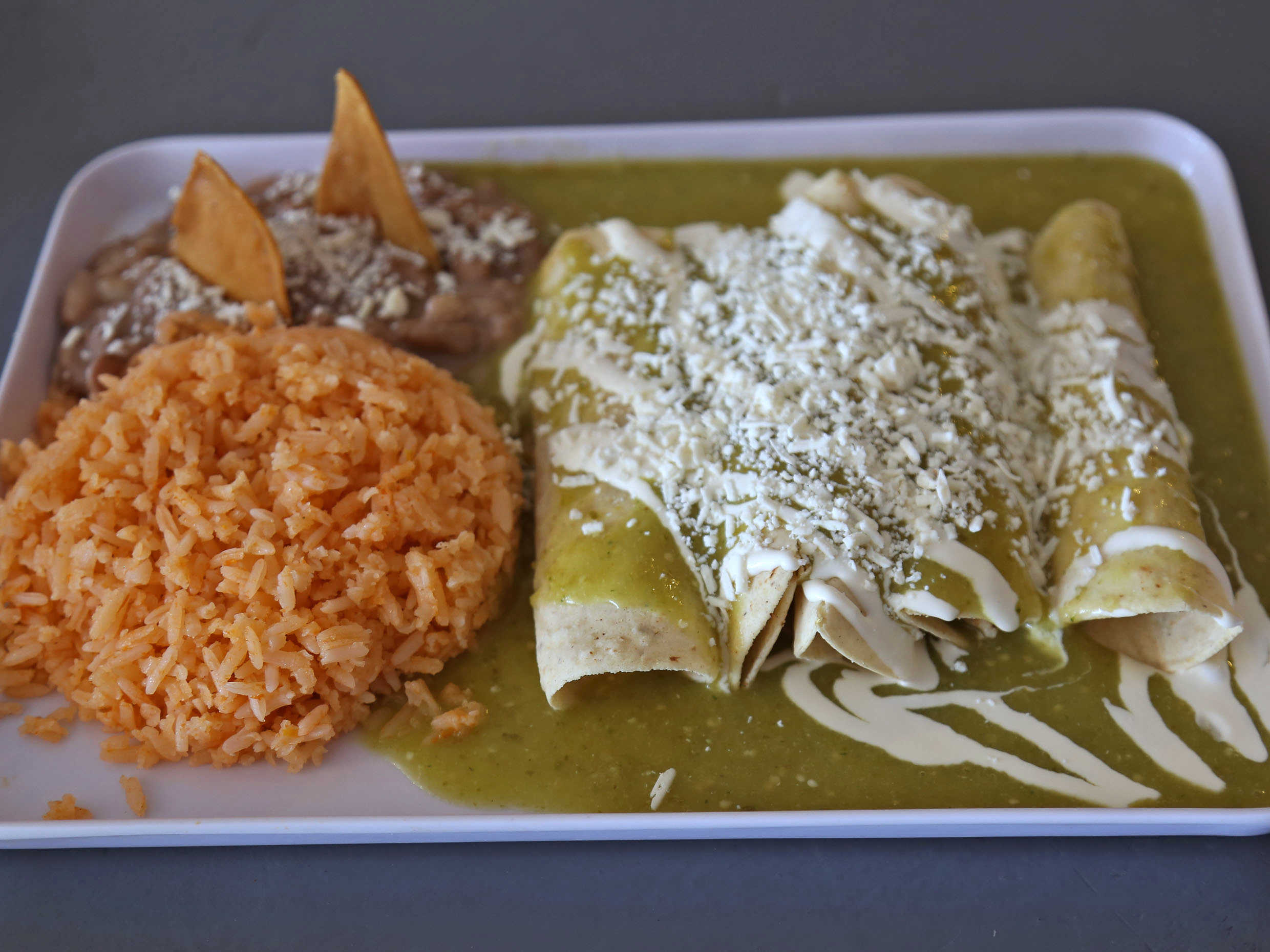 Enchiladas suizas