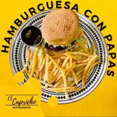 Hamburguesa con Papas y Refresco 355ml