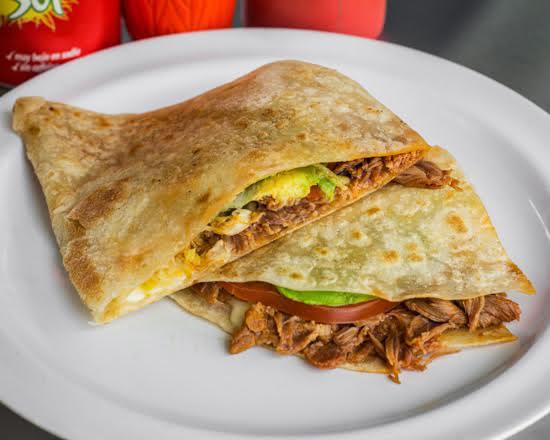 Quesadilla Lomo