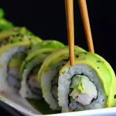 2 Avocados Roll