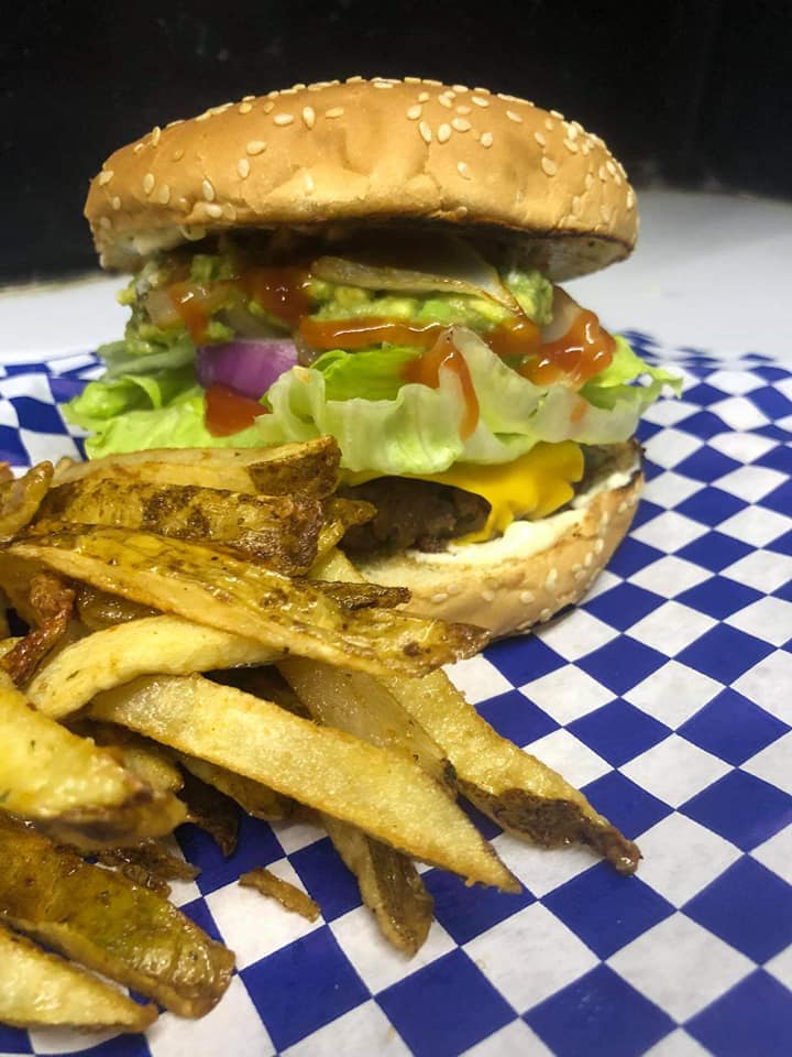 Combo 2 Clasicas con Papas y Bebida