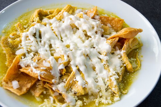 Chilaquiles Suizos