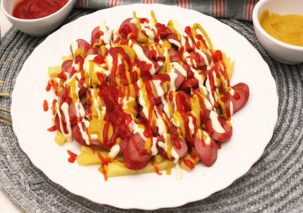 Salchipapa
