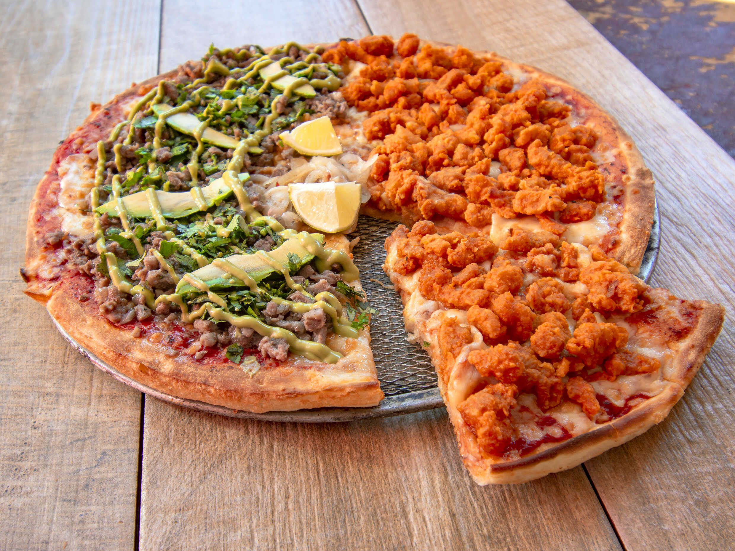Pizza Boneless Buffalo/Asada