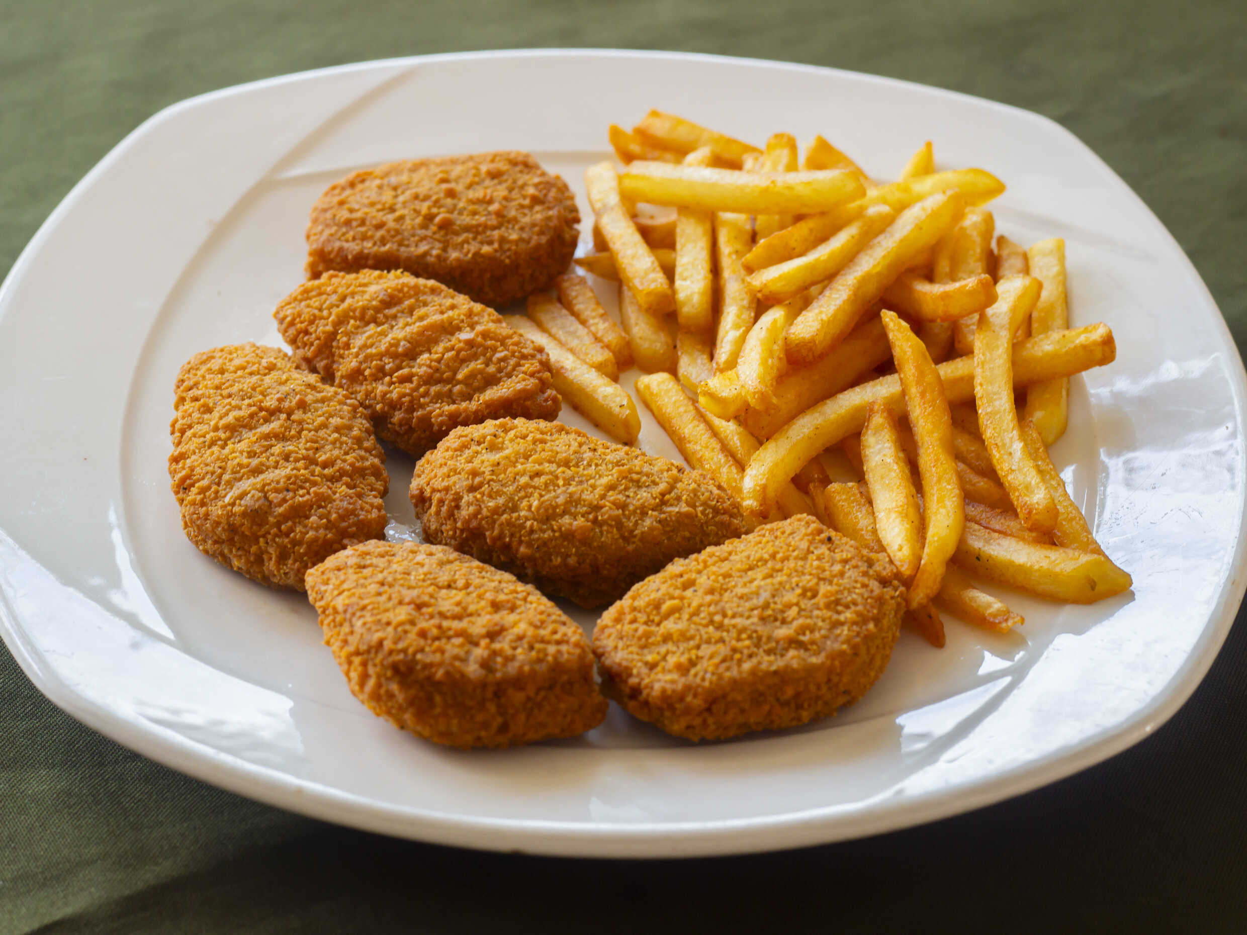 Nuggets con Papas
