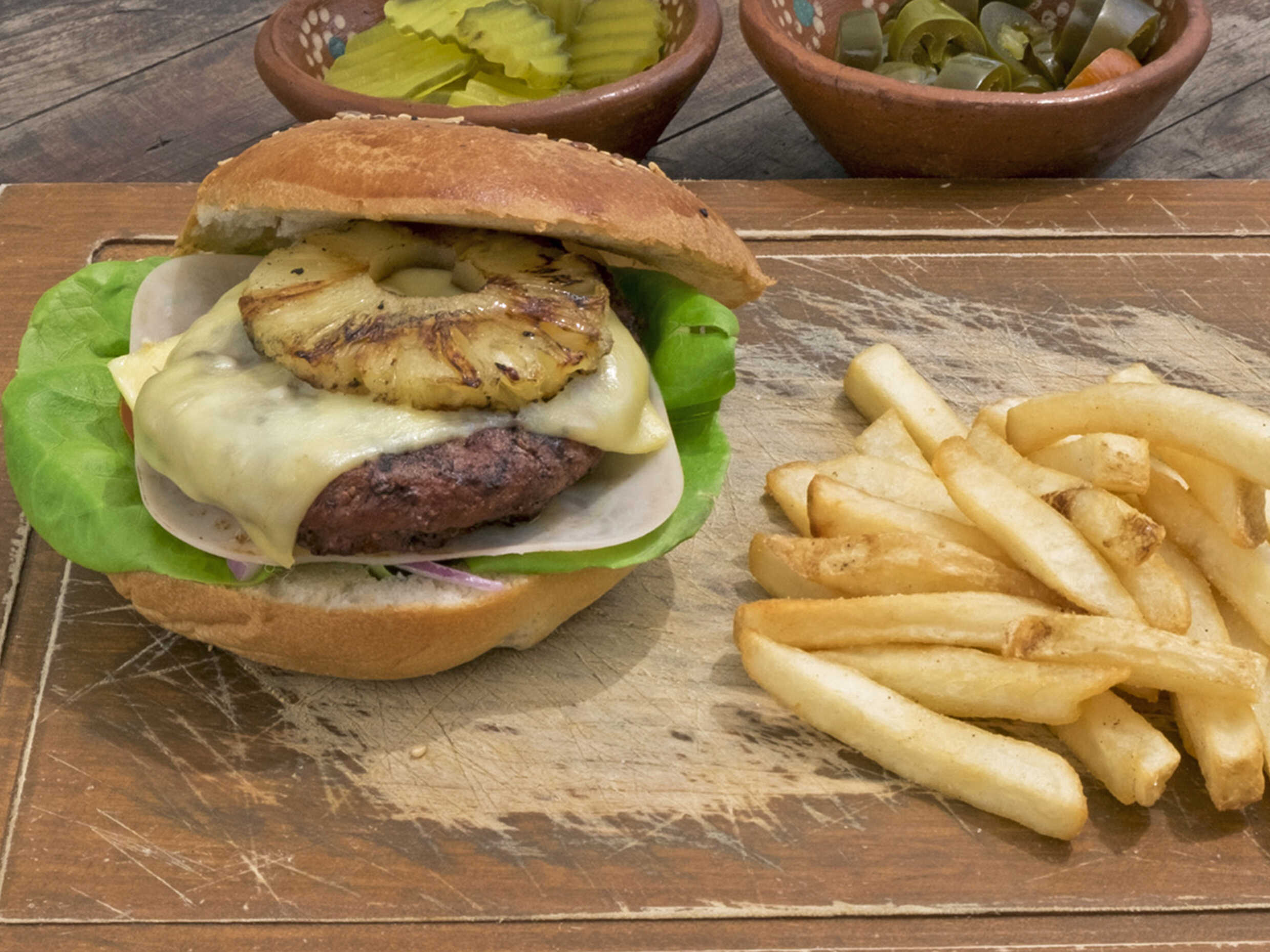 Hamburguesa Hawaiana + Papas