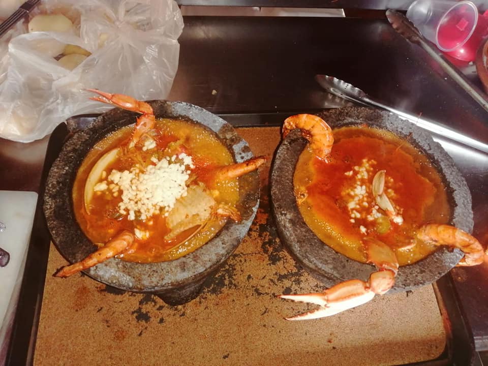 Sopa de Mariscos Mediano