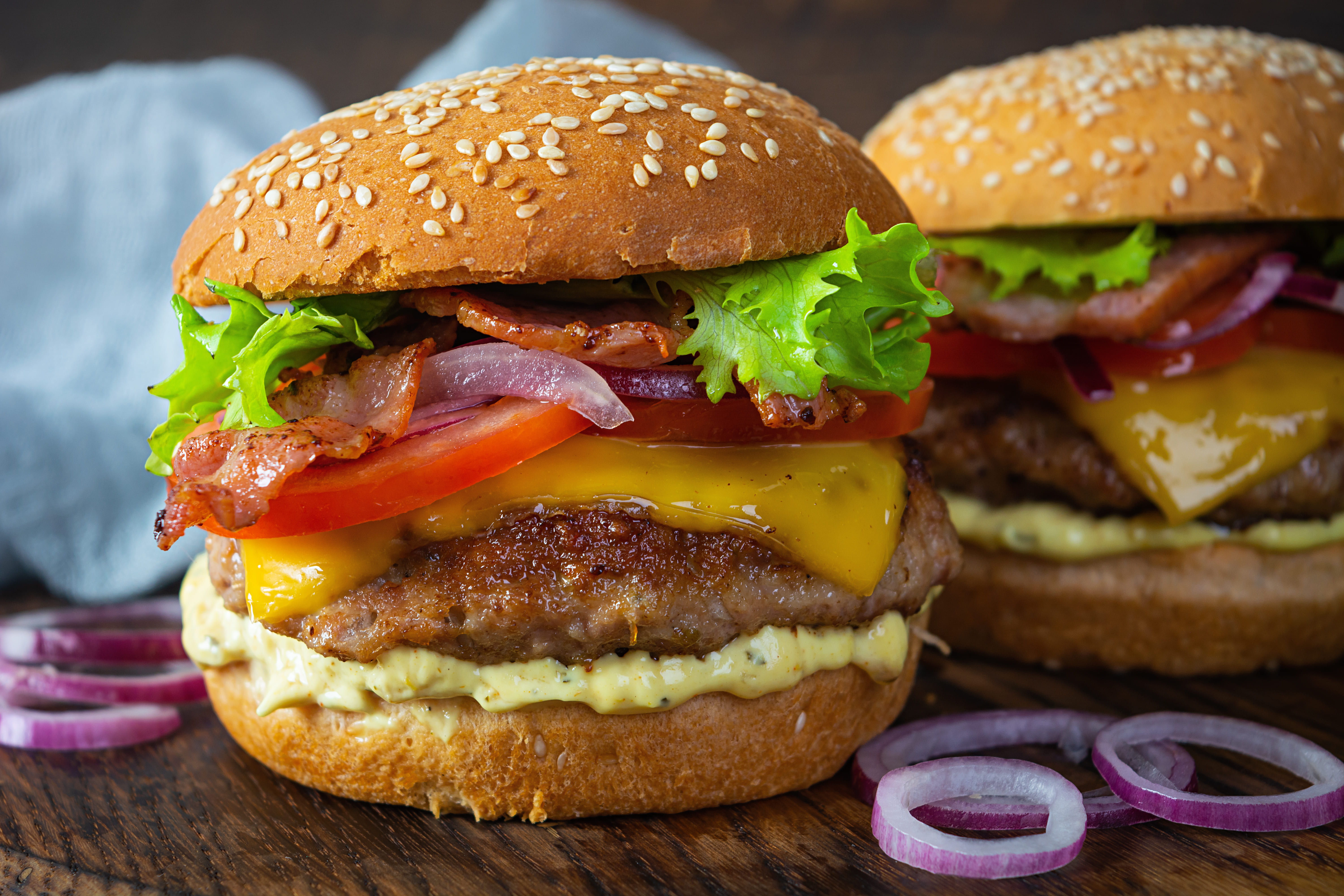 Hamburguesa Tocino
