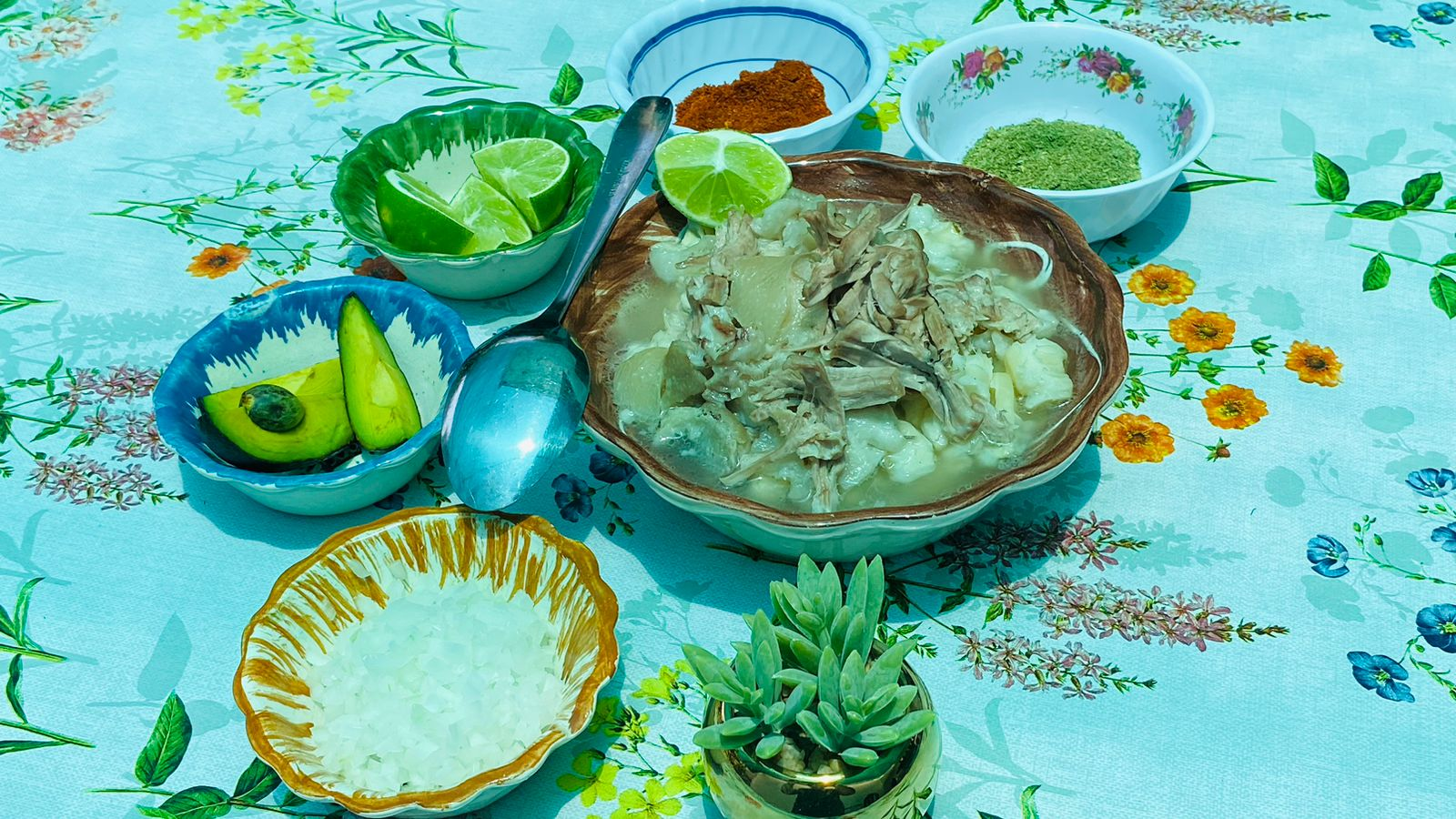 Pozole de Puerco Vaso de 1/2 L