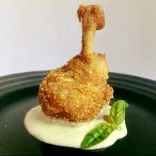Bombón de pollo + arepa