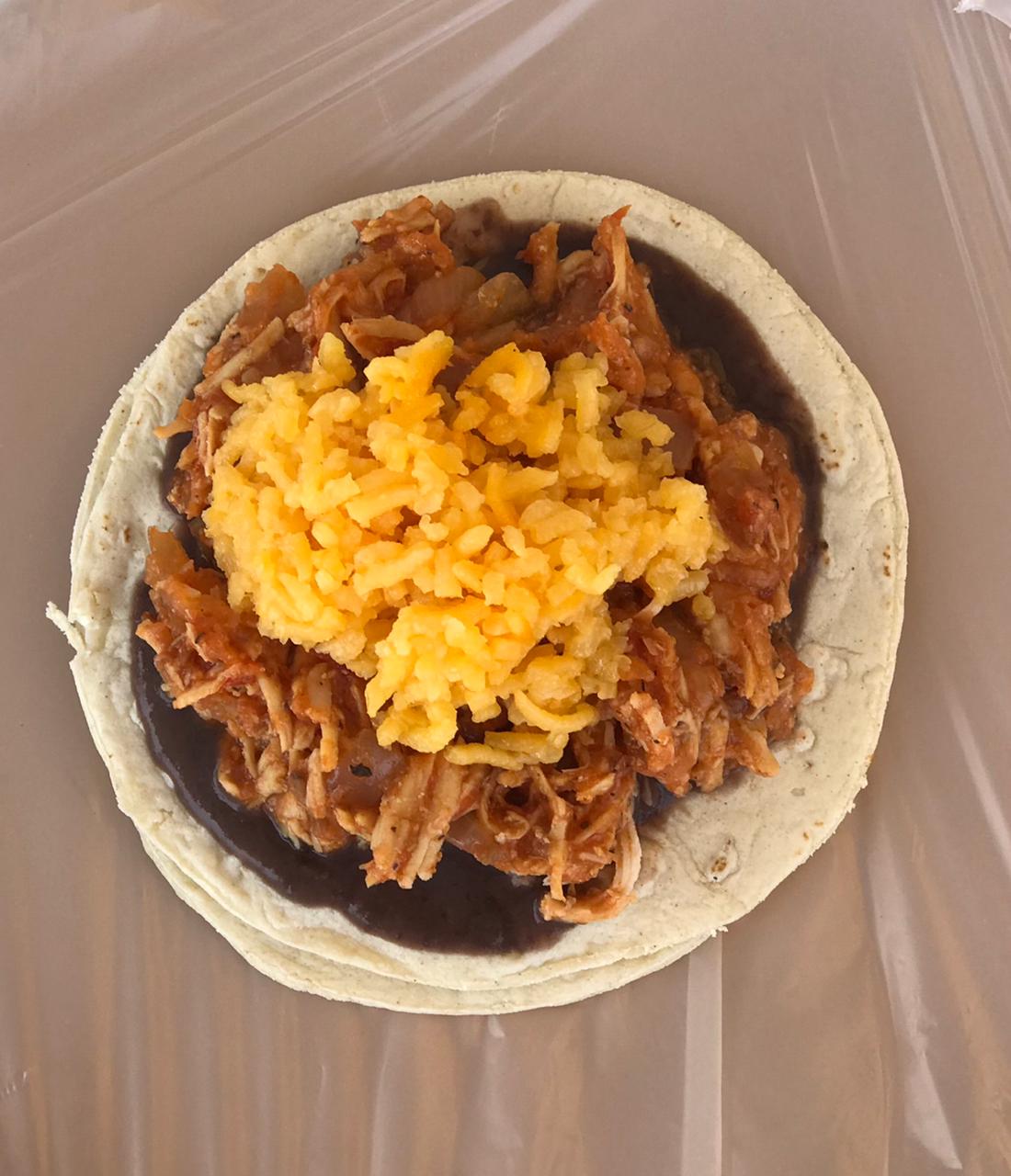 Taco de Tinga de Pollo