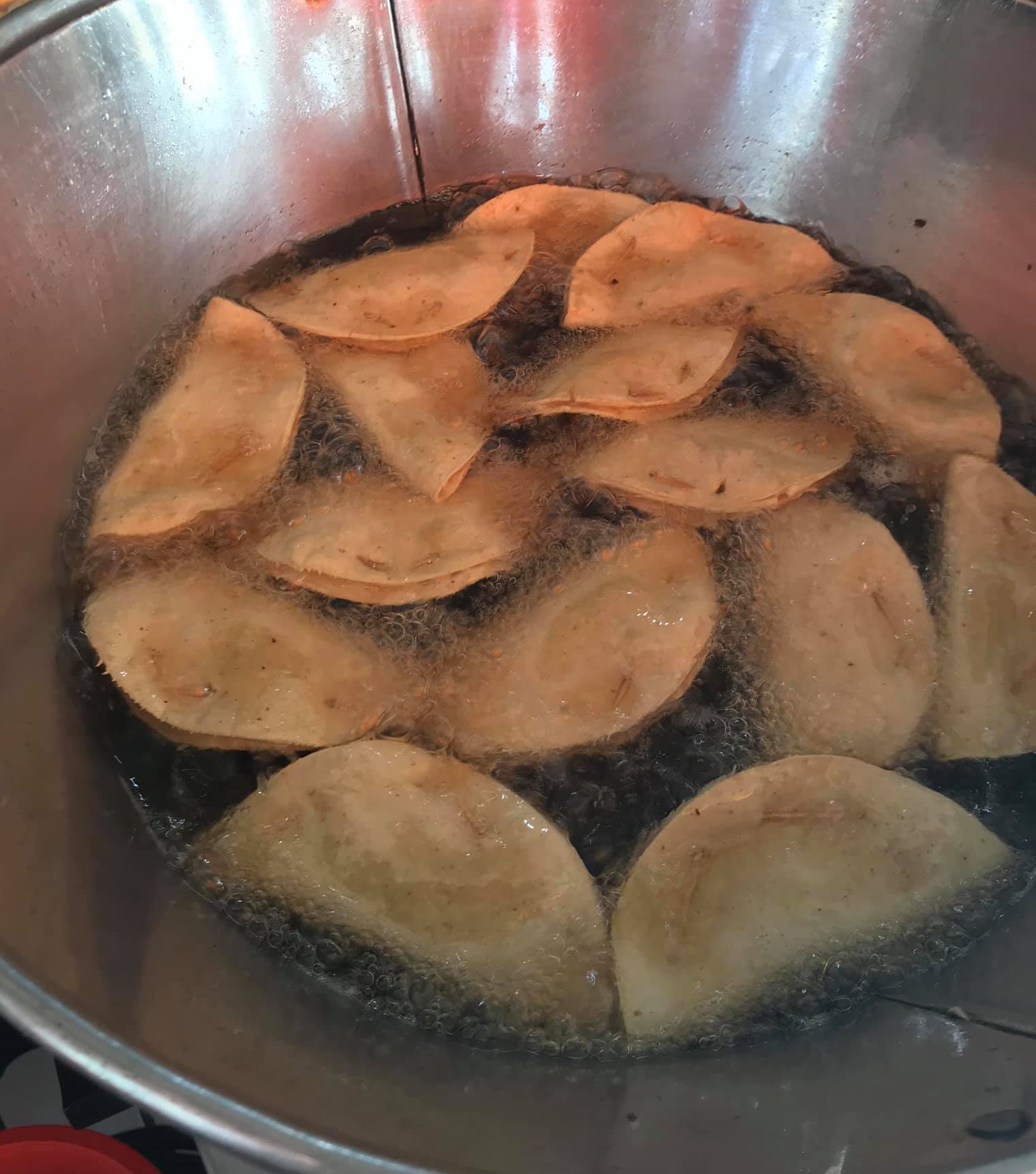 Orden de Tacos Dorados de Pollo o de Carnitas