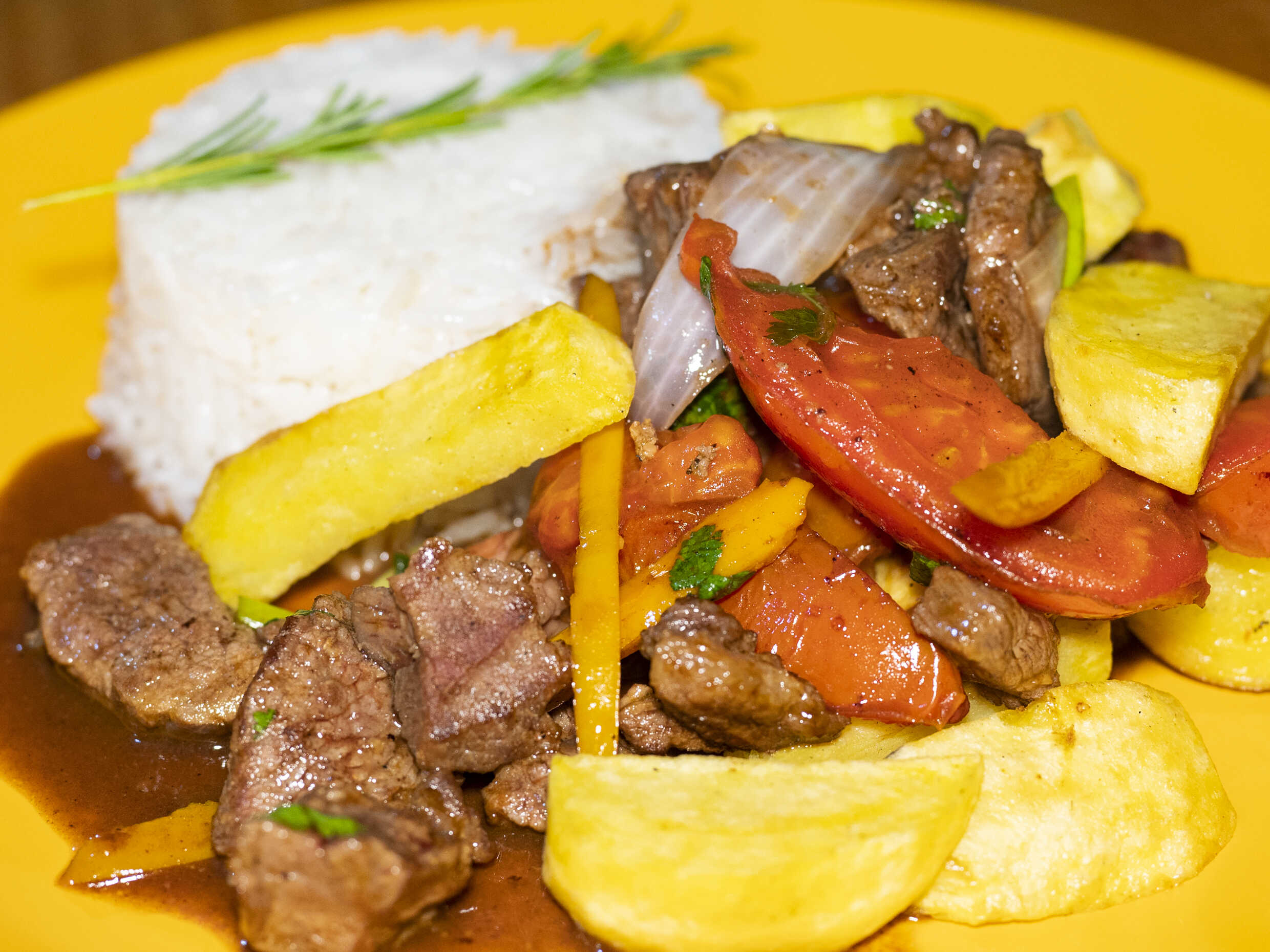 LOMO SALTADO