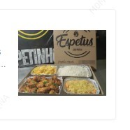 Frango cortados em tiras empanados e fritos acompanhado com arroz, salpicão, batata frita e farofa.