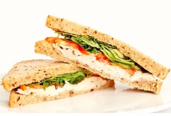 Sándwich de Pollo Tropical