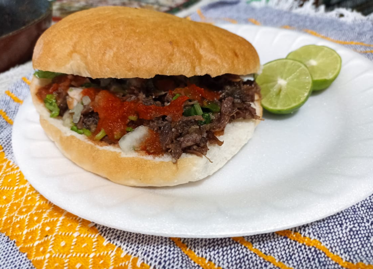 Lonche de Barbacoa