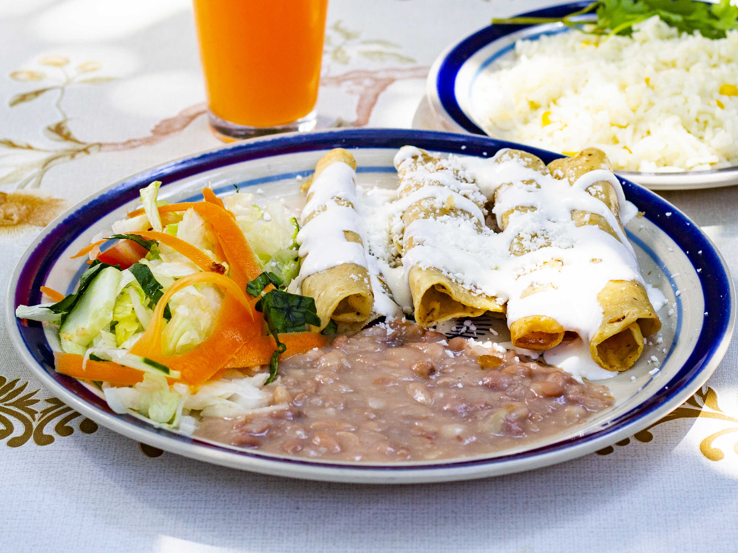 TACOS DORADOS