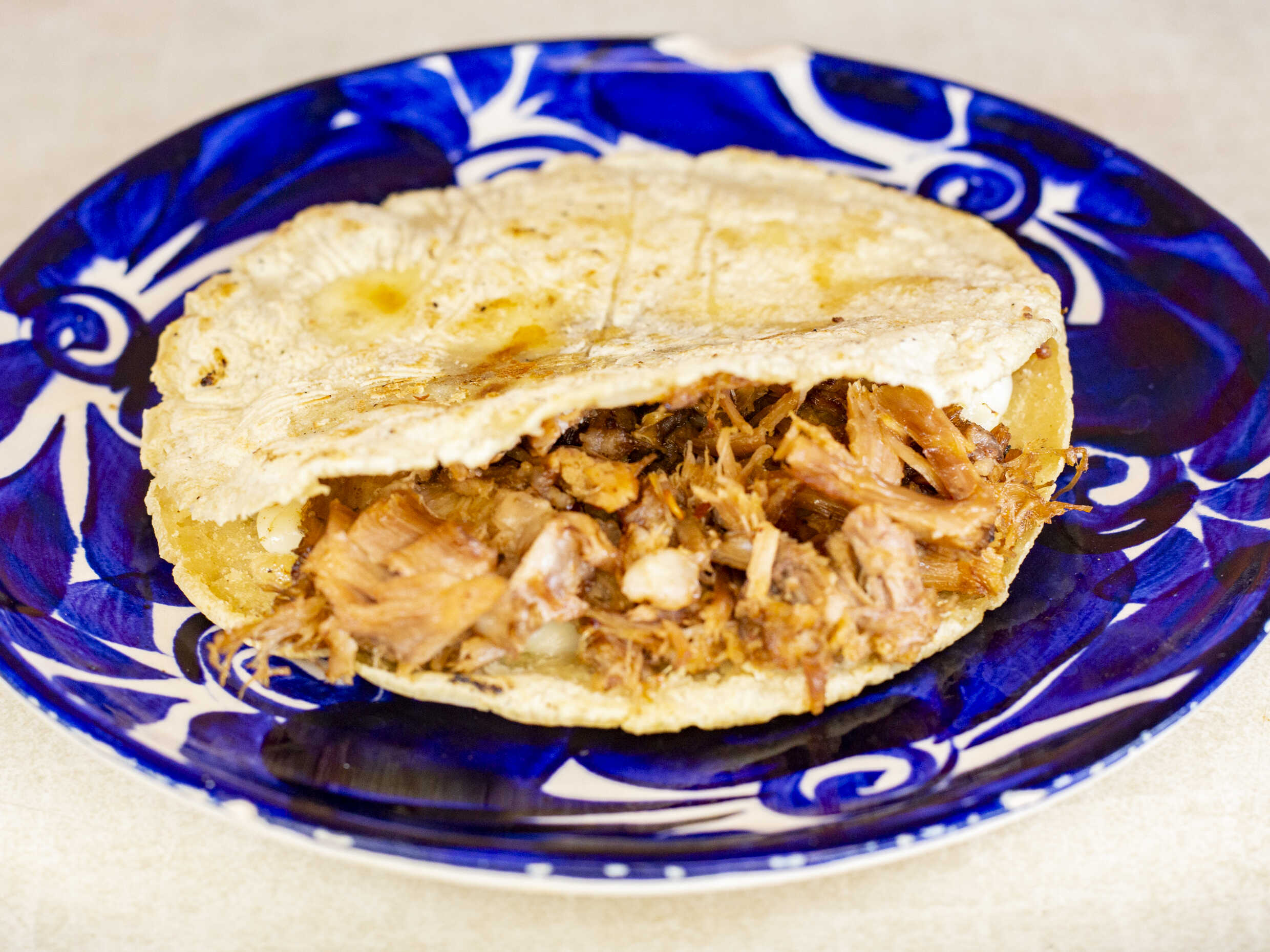 Gordita con Barbacoa