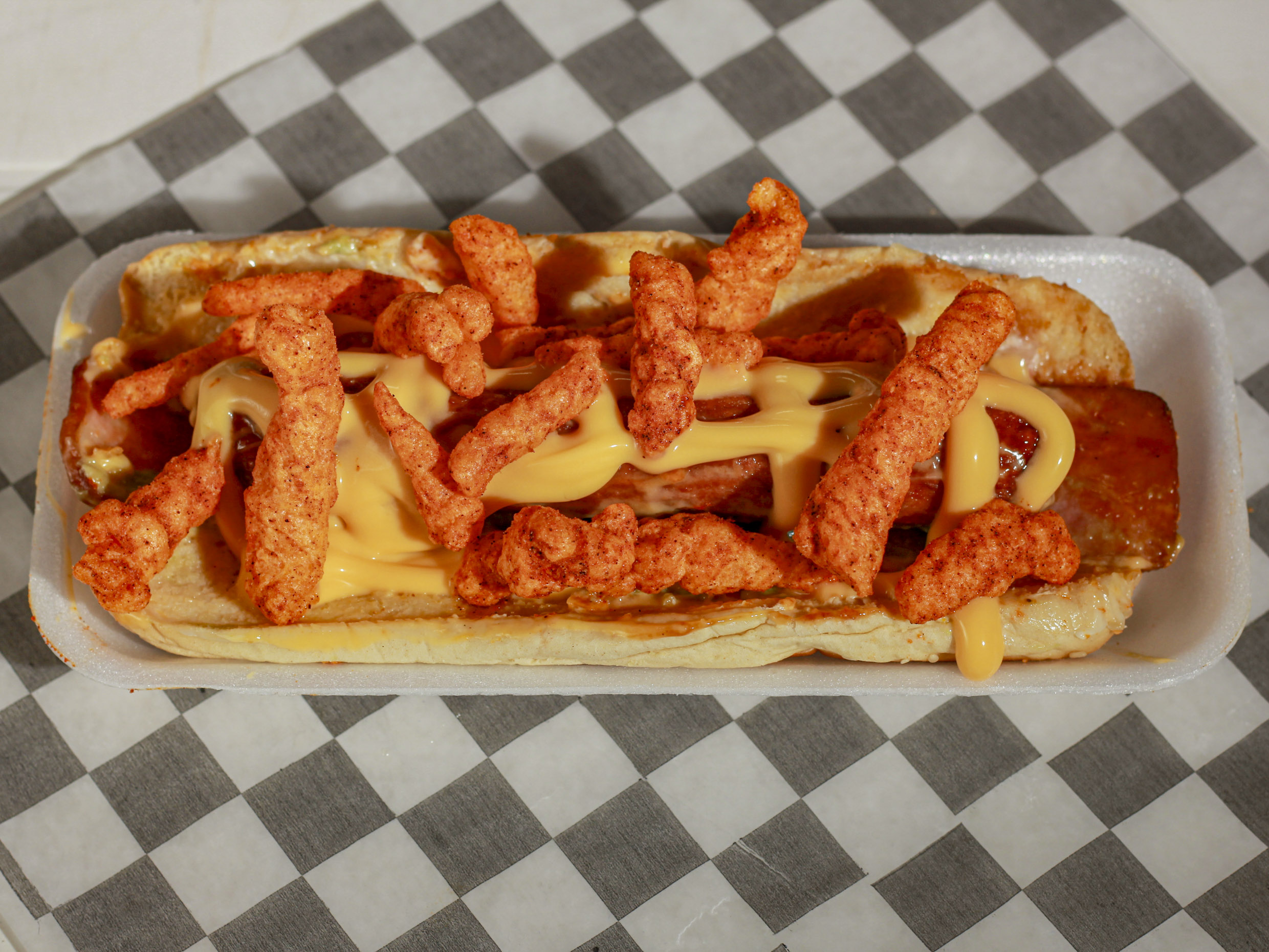 Hot Dog Chester Perro con Oscar Mayer