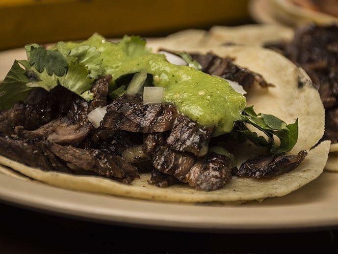 Tacos (Asada, Sirloin, Chorizo Y Mas)