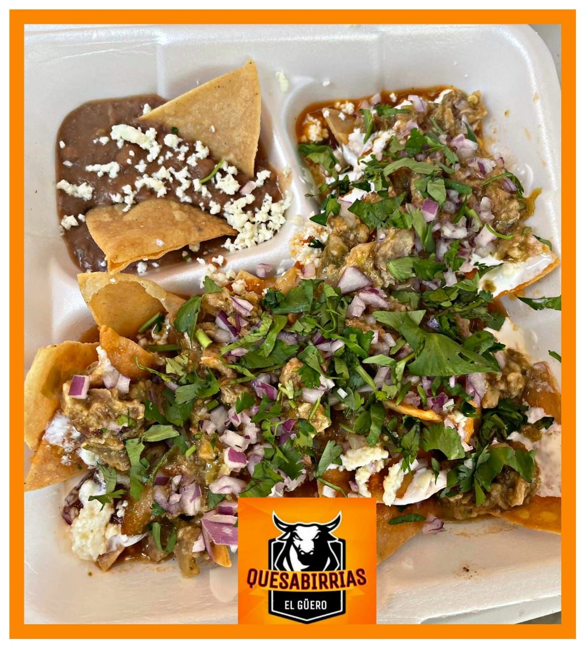 Chilaquiles con chicharrón prensado