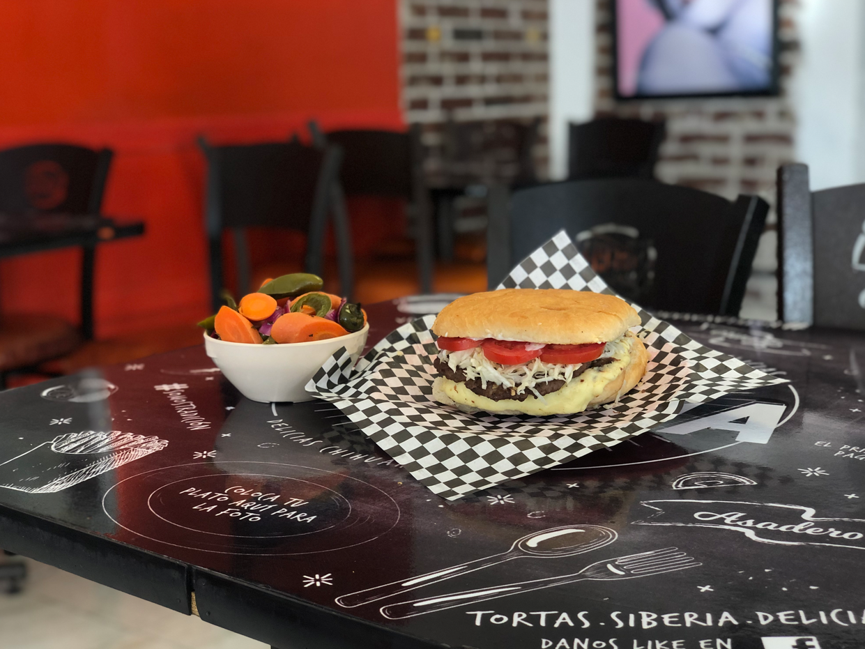 Hamburguesa con Queso.