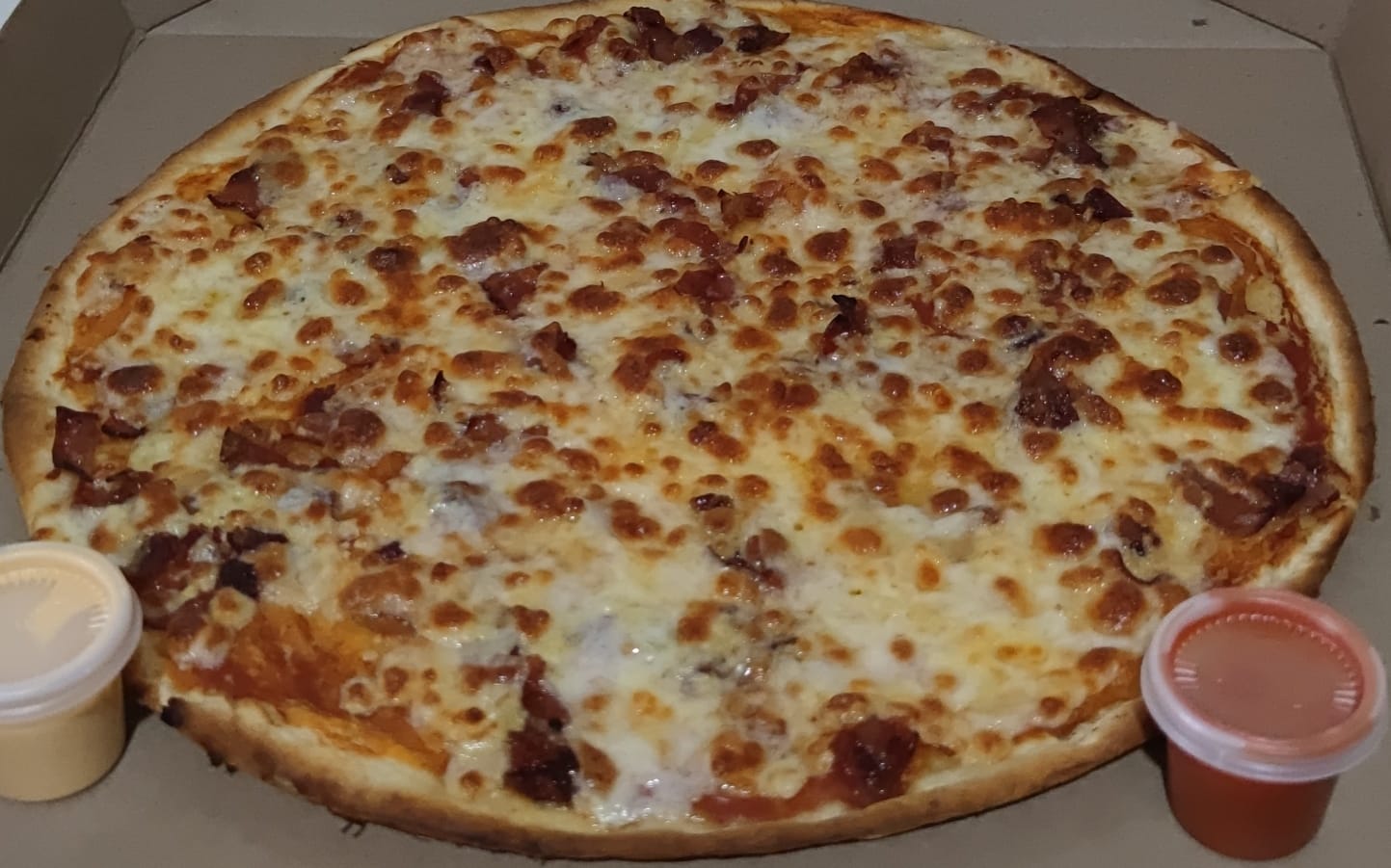 Pizza de tocino