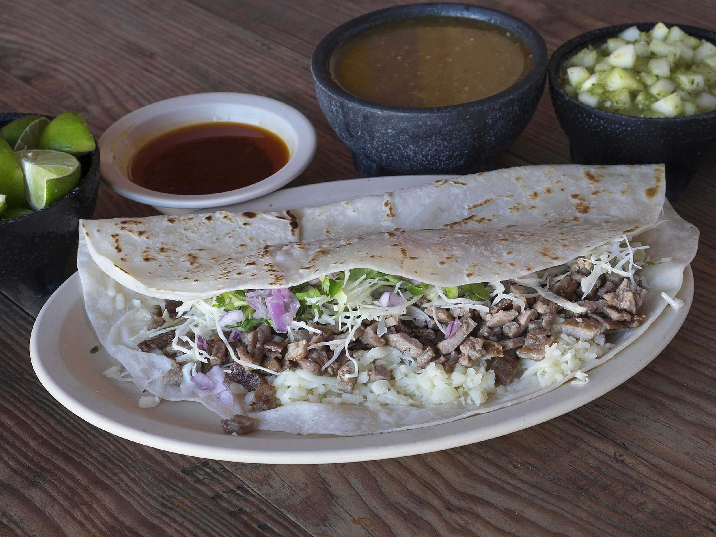 Quesadilla Gigante Asada Harina