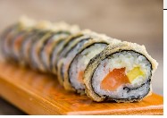 Phila Tempura + Spring Roll + Jugo 250