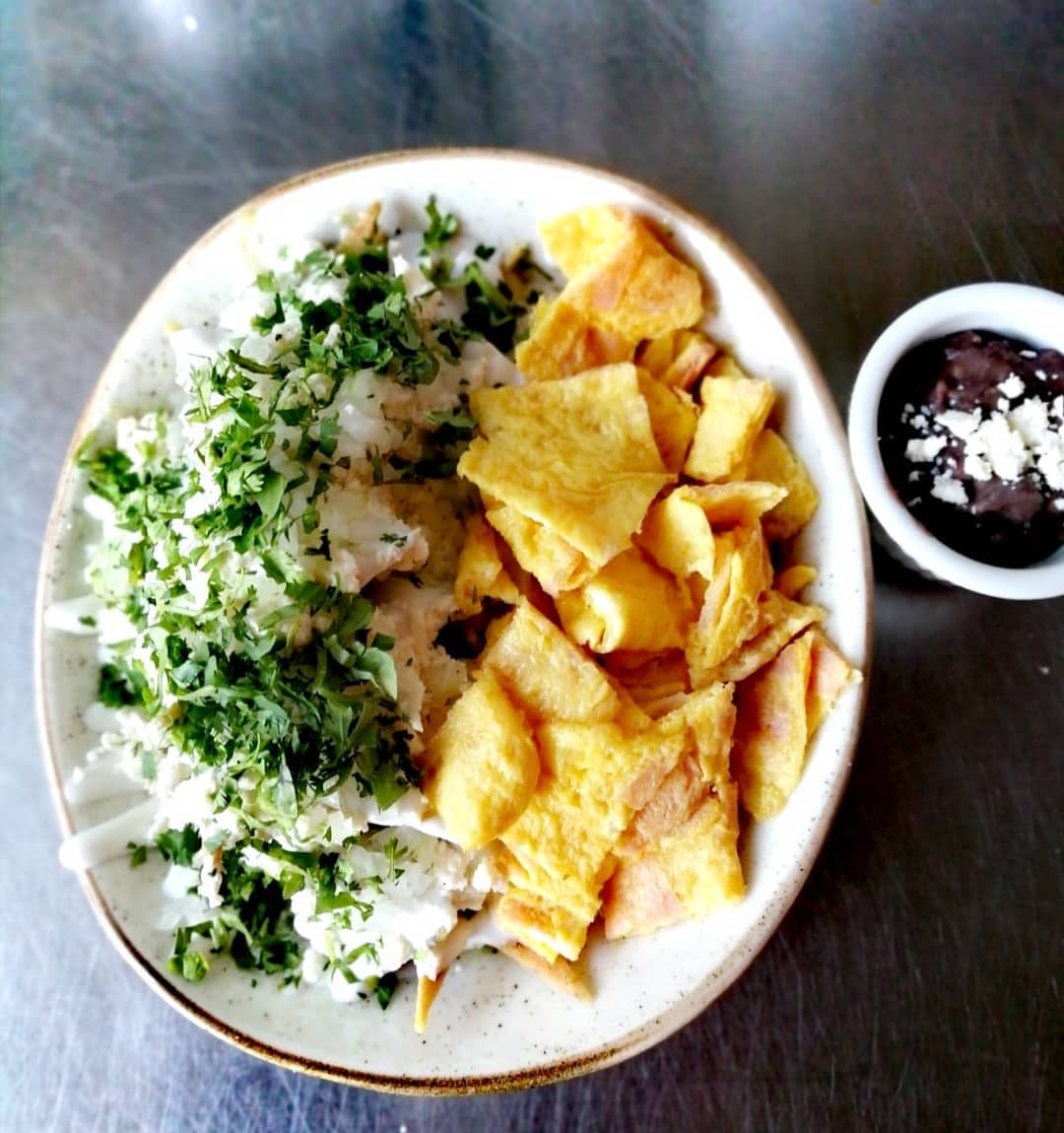 Chilaquilex con Huevo